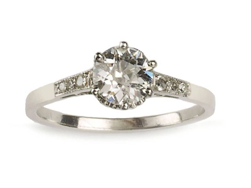 Art Deco Einzelstein Diamant Und Platin Ring, 0.84Ct, Circa 1930 von MoiraFineJewellery