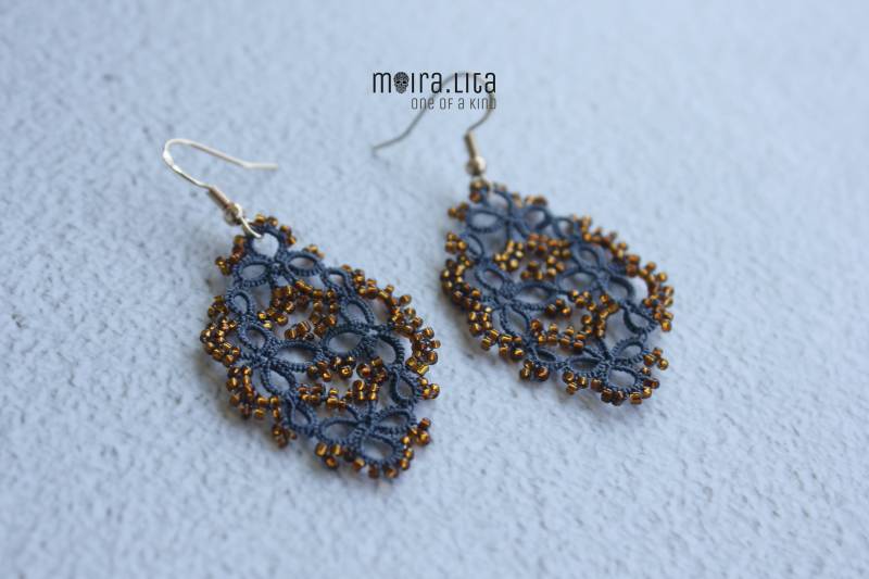 Jolene Tatting Lace Ohrringe Blau von MoiraLita