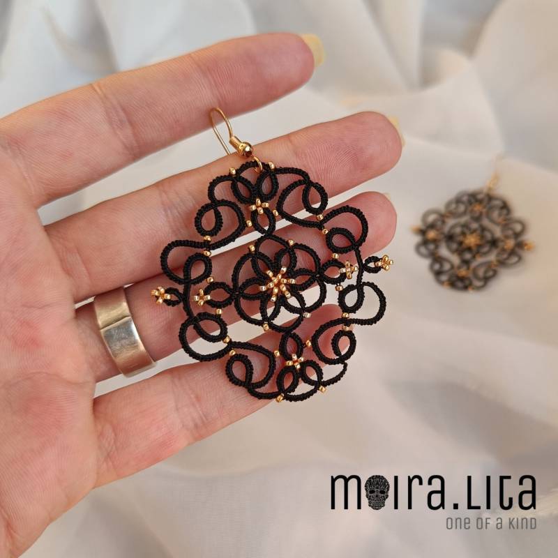 Tatting Ohrringe Vintage Spitze Schwarz Gold Tatting Ohrringe Vintage Spitze Schwarz Gold von MoiraLita