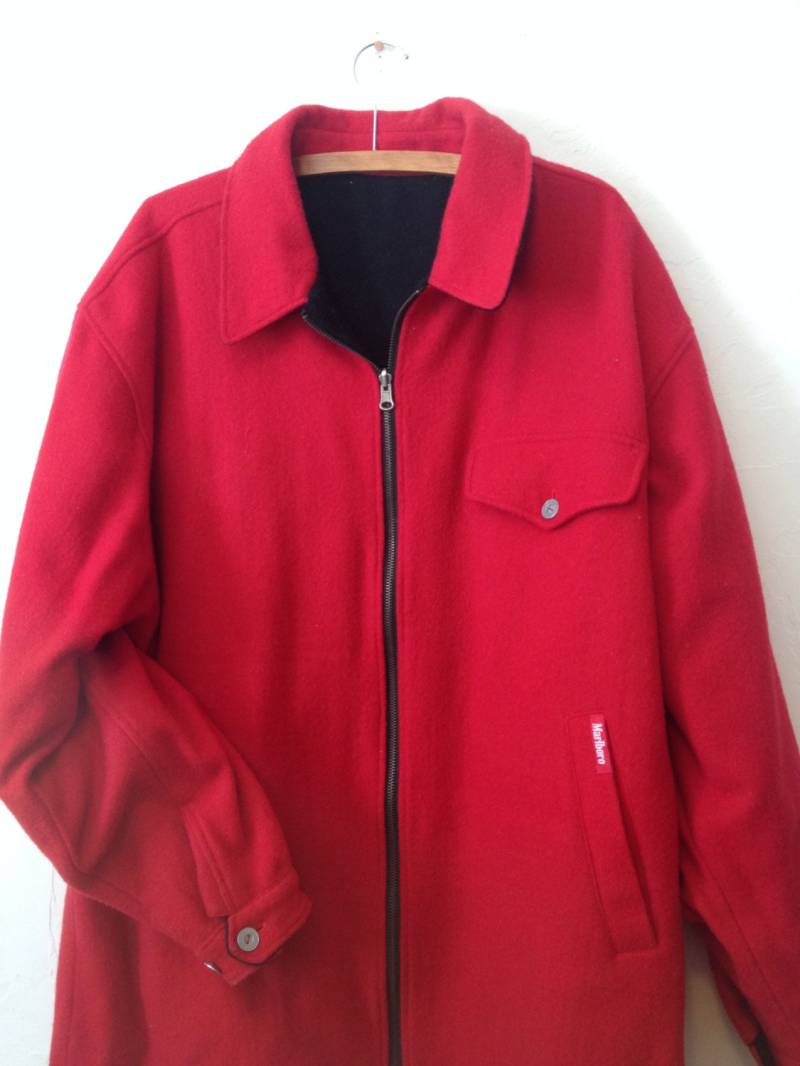 Marlboro Collection Vintage Big Tall Reversible Rot Schwarzer Mantel Marlboro Collection Vintage Big Tall Reversible Rot Schwarzer Mantel von MoiraVintage