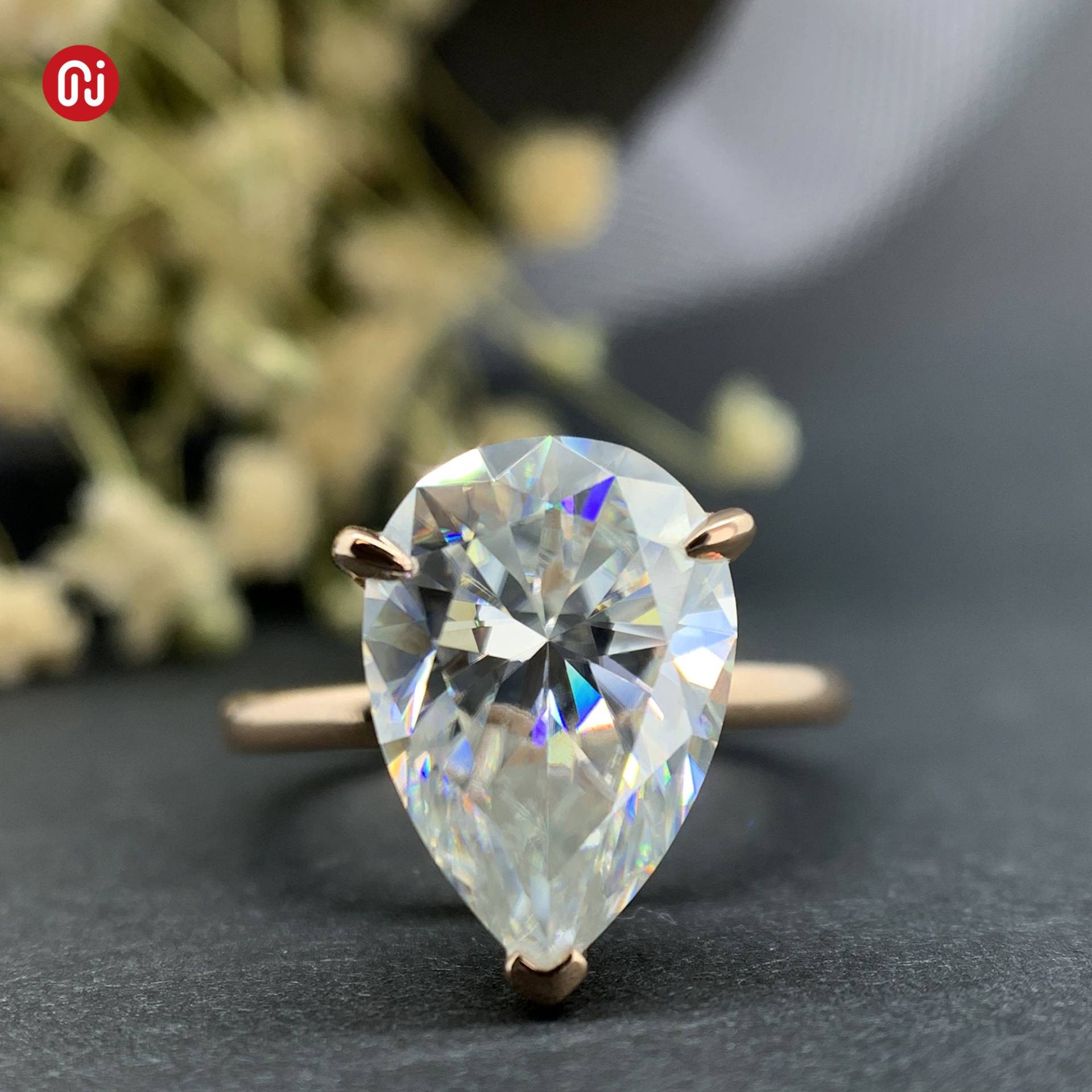 9K 14K 18K Massivgold Moissanite Ring 5 Karat Statement Versprechen Jahrestag Mom Geschenk Ehering von MoissaniteShop