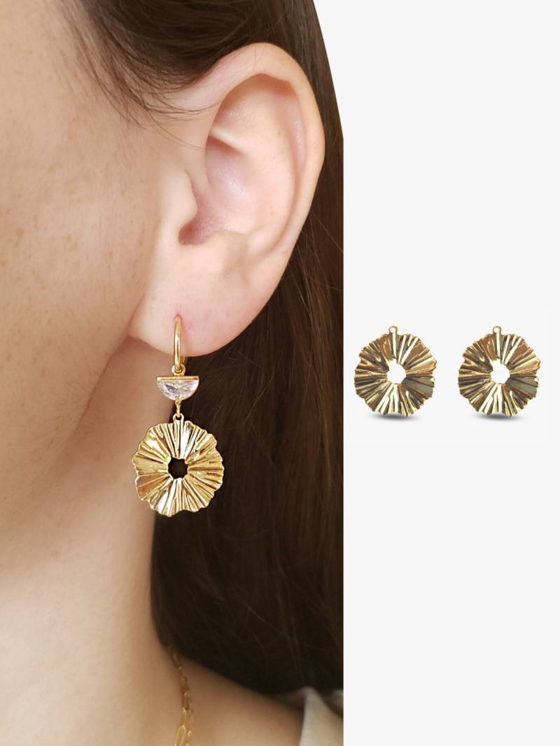 2 Stück Gold Sunburst Anhänger 18K Vergoldet Messing Starburst Charm Strukturiert Halskette Statement Ohrringe Ergebnisse Jaelynn von MojoSupplyCo