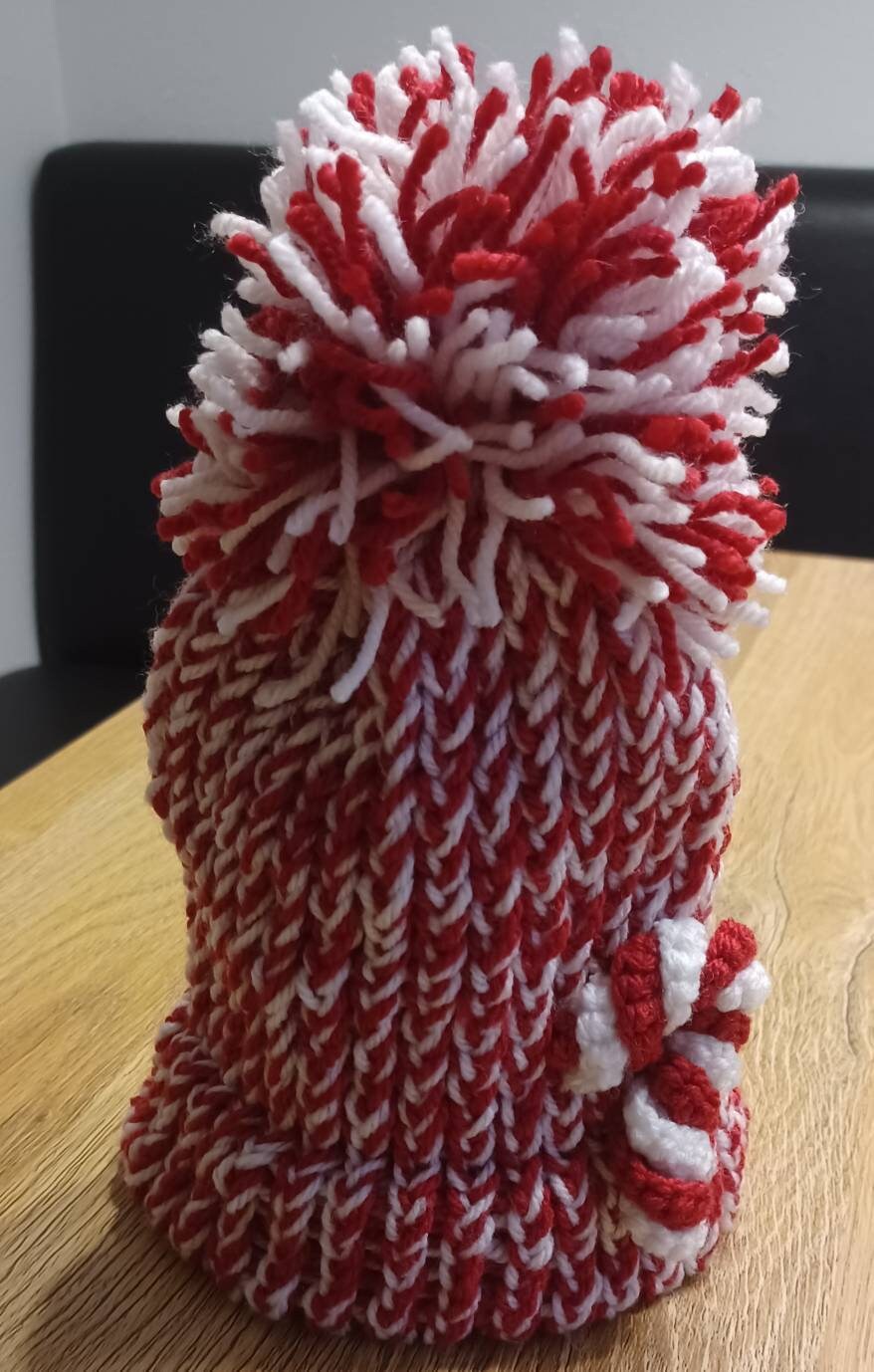 Candy Cane Hat | Zuckerstangen Mütze von MokoCraftstudio
