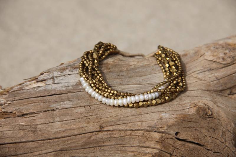 Stapelbares Perlen Silberarmband - Süßwasserperlen Armband Boho Wickelarmband Silber Stapelarmband Rocailles Schichtarmband von MokshaJewelryIbiza