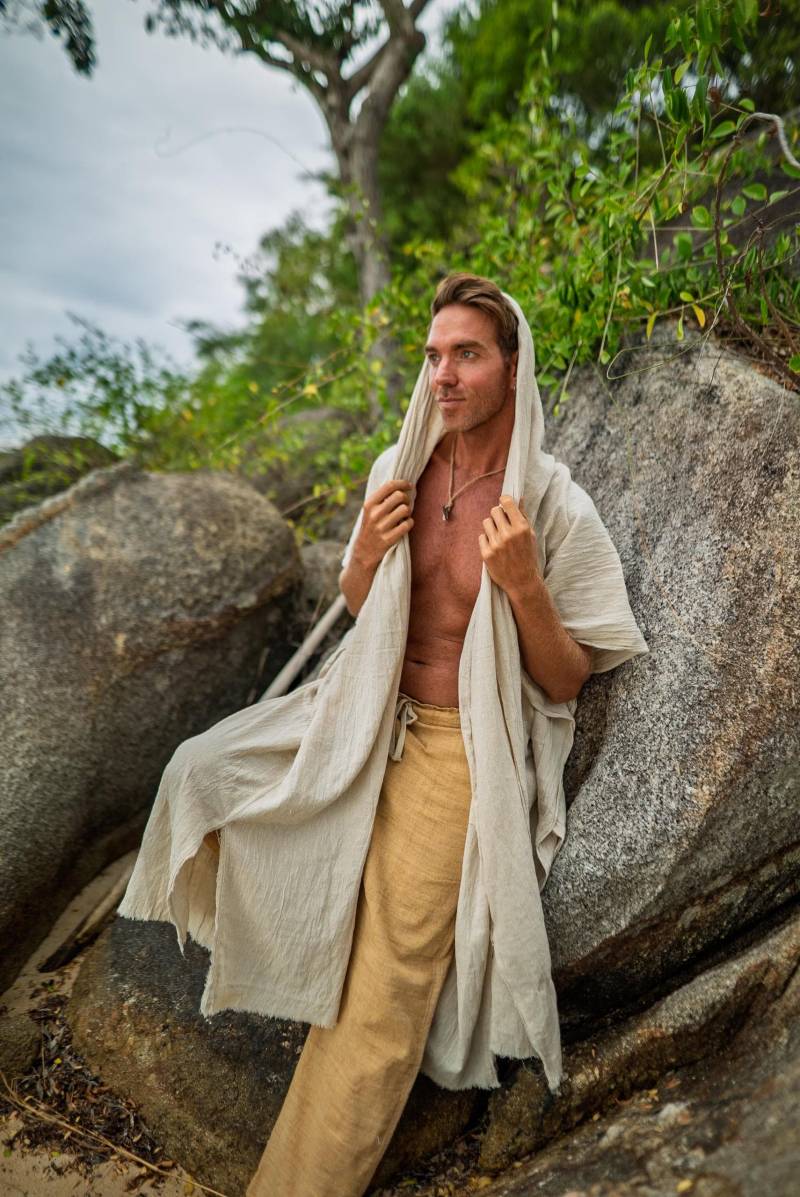 Sage - Offener Kapuzen Umhang Aus Hanf Baumwolle Sage - Offener Kapuzen Umhang Aus Hanf Baumwolle von Mokshakti