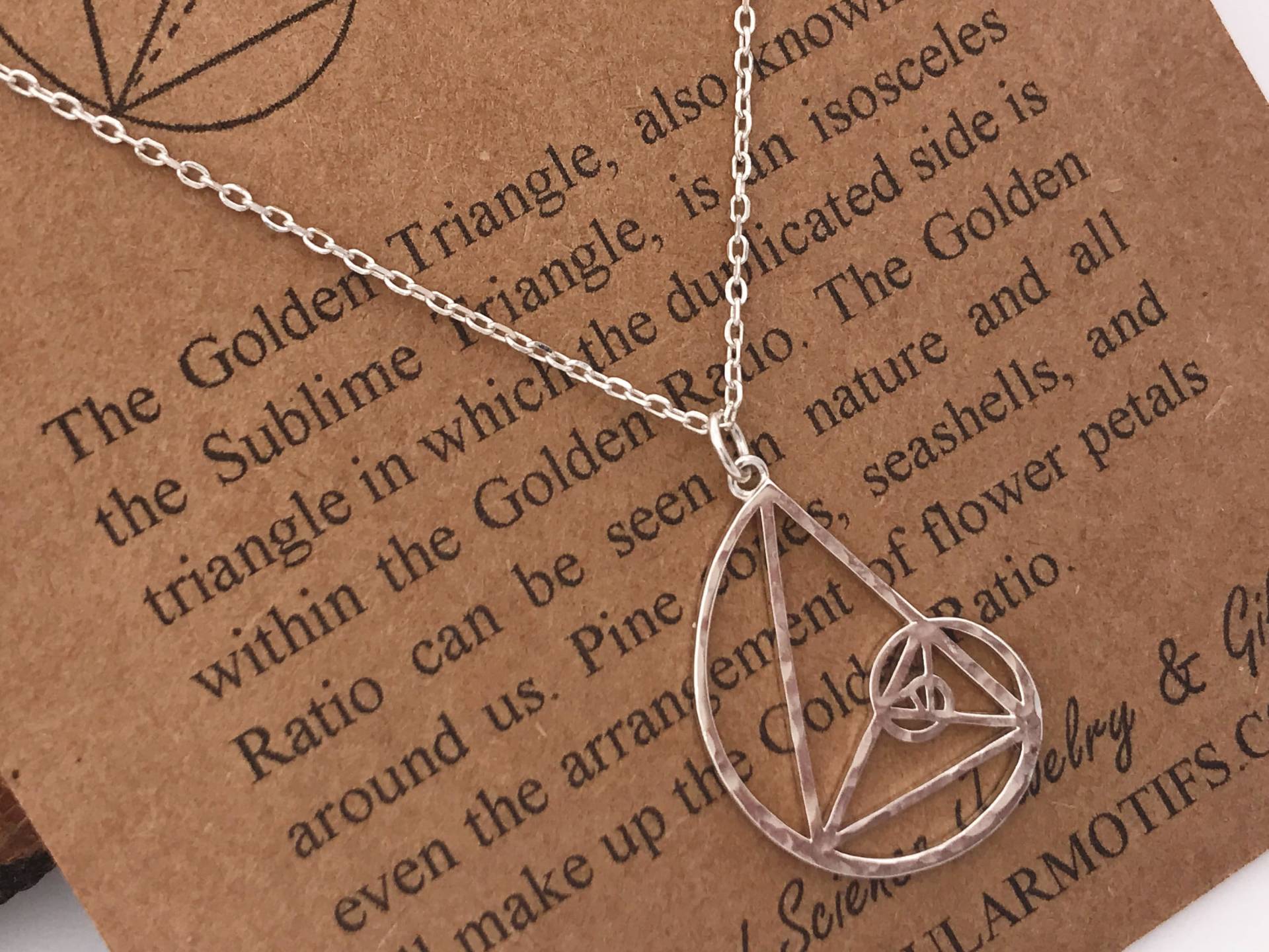 Gehämmertes Sterling Silber Fibonacci-Goldener Schnitt-Goldenes Dreieck-Heilige Geometrie-Mathe Geschenk-Lehrer von MolecularMotifs