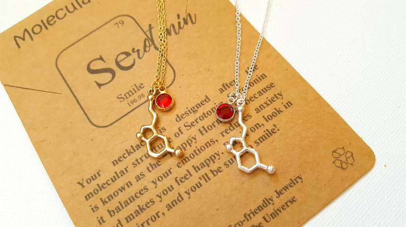 sterling Silber Serotonin Halskette-Handmade Molecule Anhänger Benutzerdefinierte Birthstone-Science Geschenk Lehrer Geschenk-Abschluss von MolecularMotifs