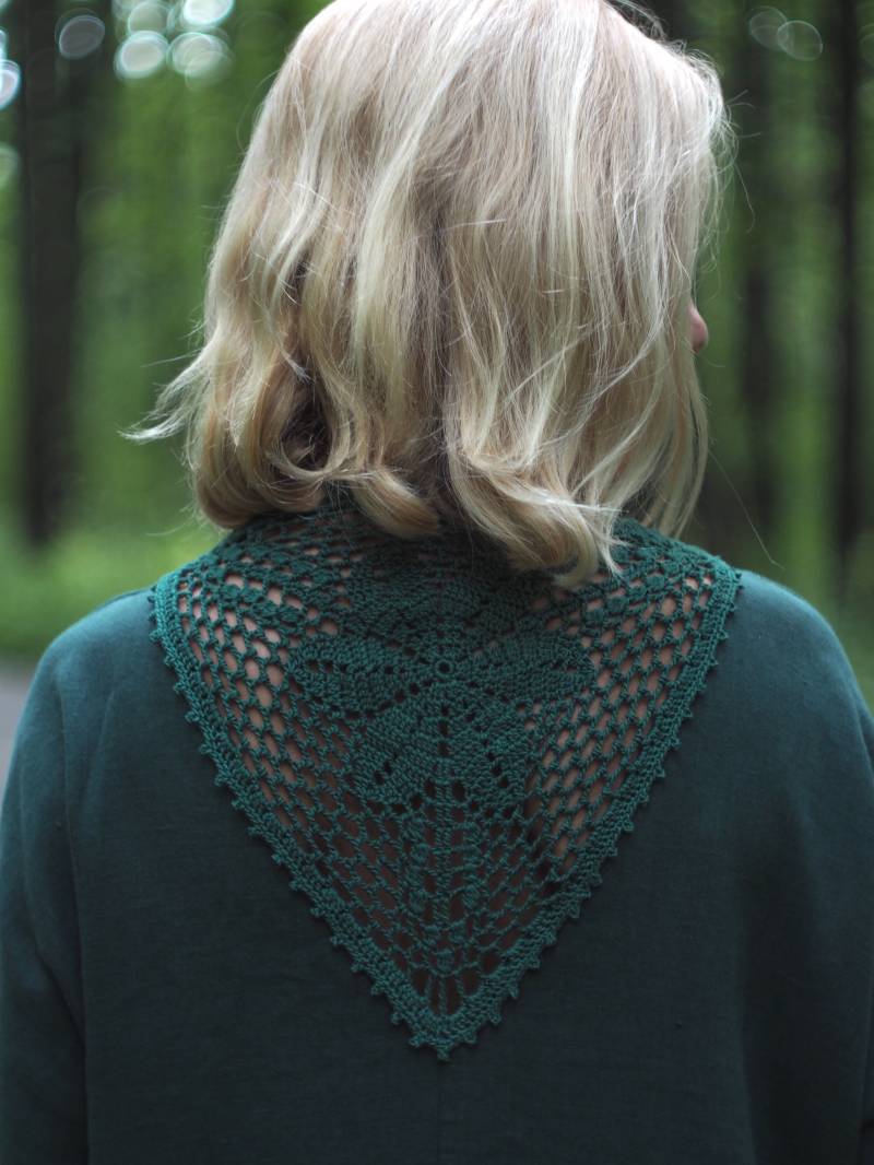 Smaragdgrünes Smaragdgrünes Boho Designer Kleid Mit Gestrickter Rückenpartie.länge Nach Wunsch von Moliqlinen