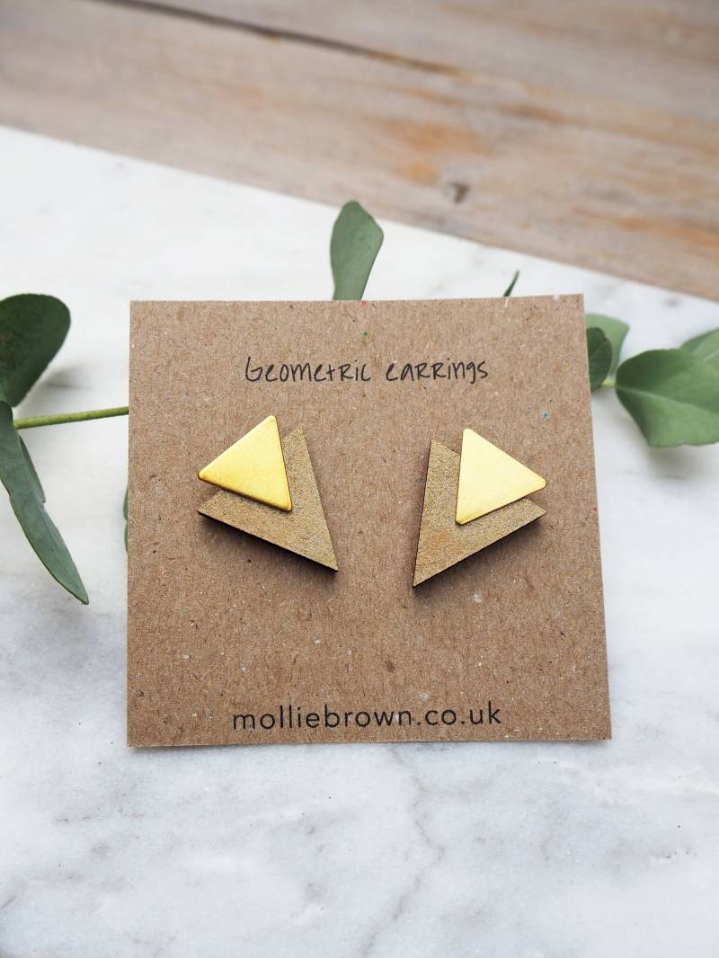 Geo Ohrstecker - Dreieck Laser Cut Ohrringe Geo Ohrstecker - Dreieck Laser Cut Ohrringe von MollieBrownUK