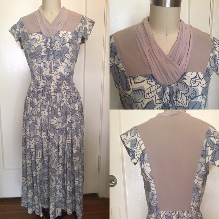 1940Er Jahre 40Er Blass Blau Lila Rayon Chiffon Cocktail Tag Kleid 1940Er Jahre 40Er Blass Blau Lila Rayon Chiffon Cocktail Tag Kleid von MolluGoLightly