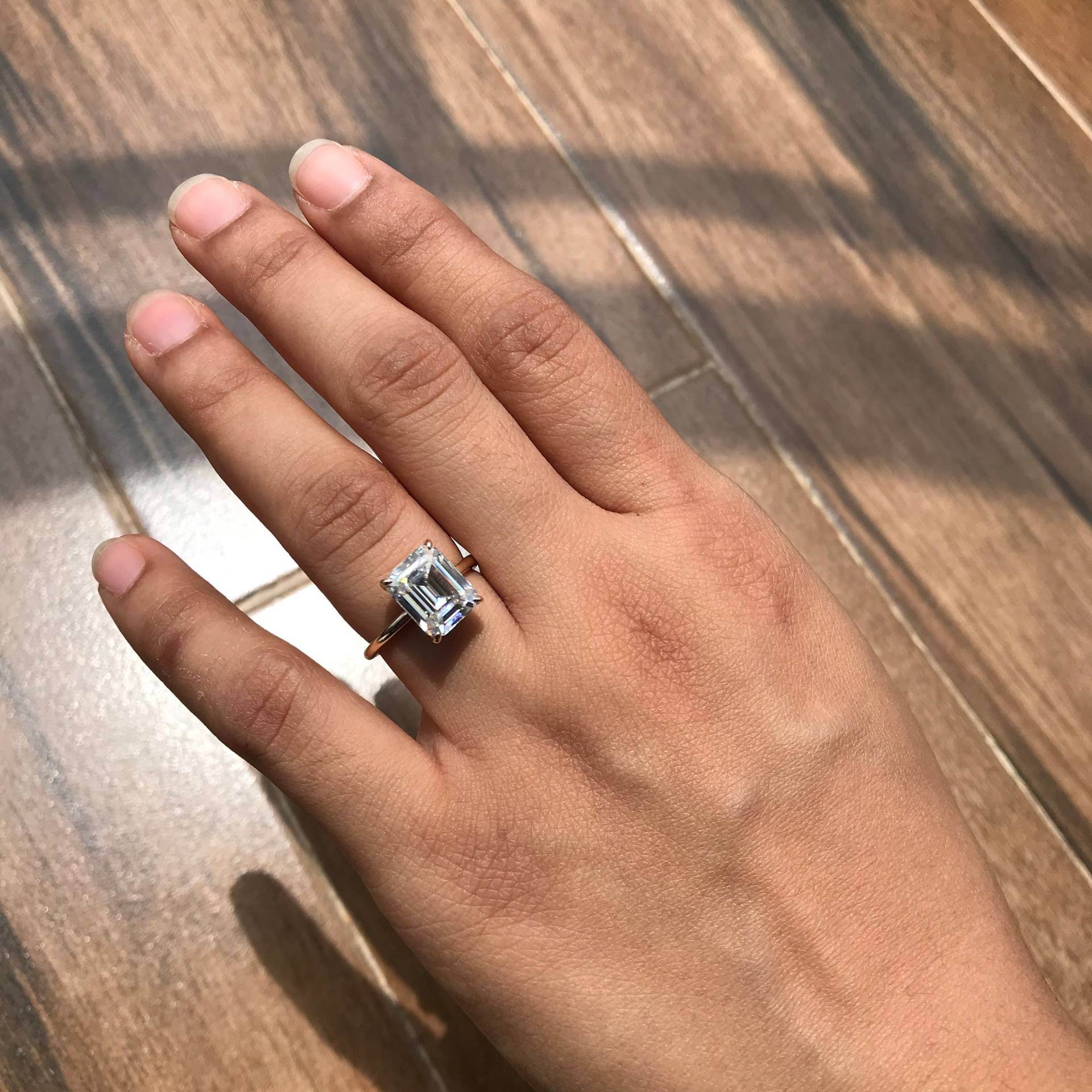 3, 35 Ct Moissanite Ring Im Smaragdschliff 14K Solid Gold Solitaire Verlobungsring Für Braut 10 X 8 Mm Smaragd Perfektes Geschenk 3, 35 Ct Moissanite Ring Im Smaragdschliff 14K Solid Gold Solitaire Verlobungsring Für Braut 10 X 8 Mm Smaragd Perfektes Geschenk von MoltaBellaJewels
