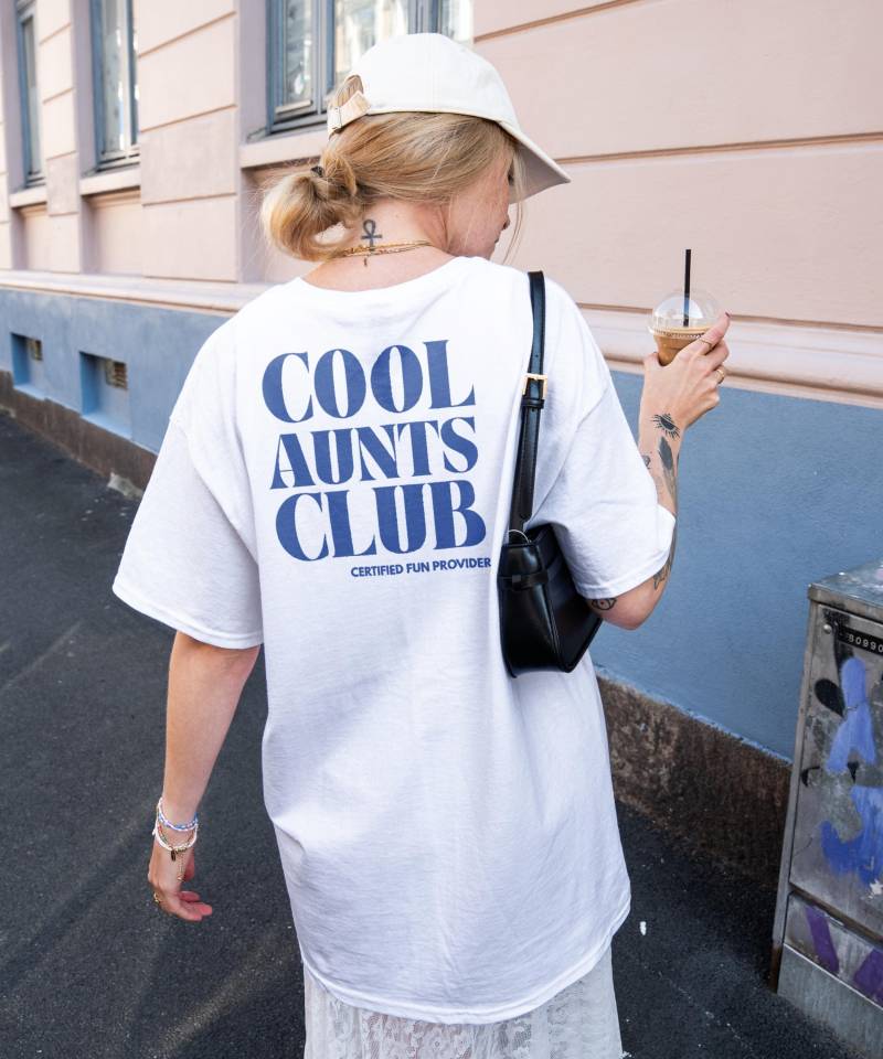 Cool Aunts Club Shirt, Geschenkidee Für Tante | Patentante Schwester, Oversized T-Shirt Damen, Certified Fun Provider, Auntie Shirt Retro Cool Aunts Club Shirt, Geschenkidee Für Tante | Patentante Schwester, Oversized T-Shirt Damen, Certified Fun Provider, Auntie Shirt Retro von MomOfTheMonthShop