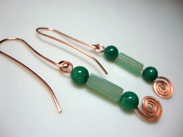 Jade Ohrringe Mit Kupfer Wirework Jade Ohrringe Mit Kupfer Wirework von MommaGoddess