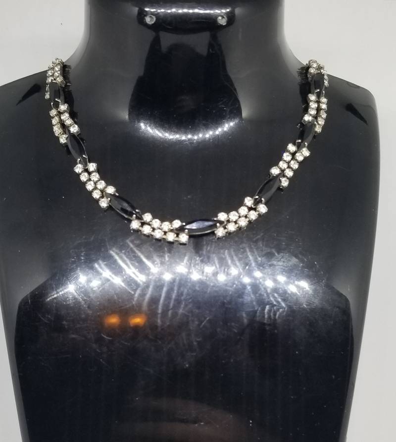 Vintage Black Und Klare Strassstein-Halskette von MommaKosmos