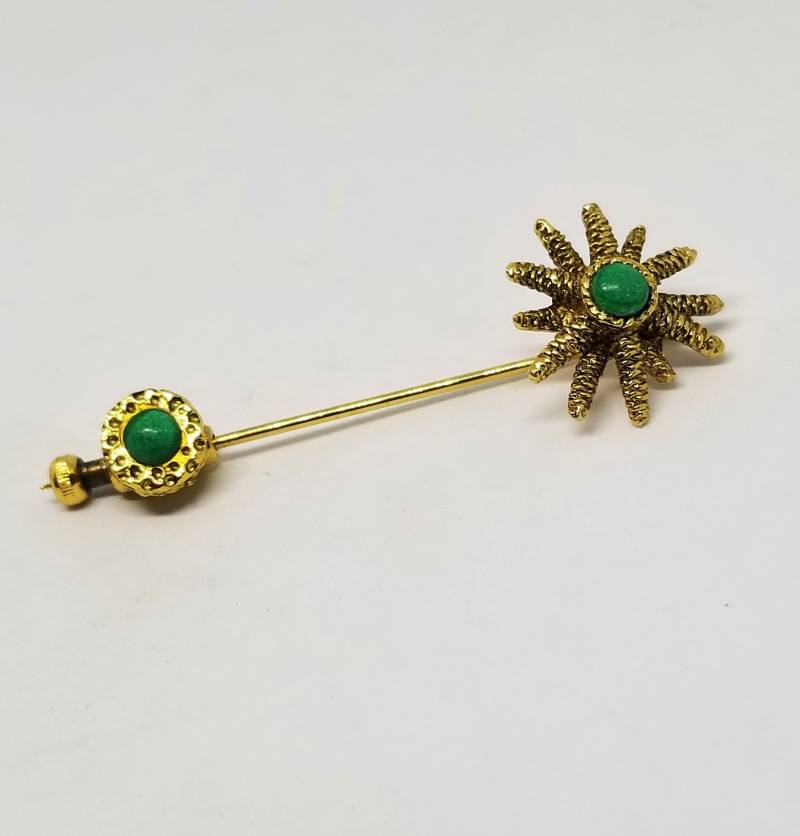 Vintage-Gold-Ton Und Grün Faux Stein Stick Stift Sonne Vintage-Gold-Ton Und Grün Faux Stein Stick Stift Sonne von MommaKosmos