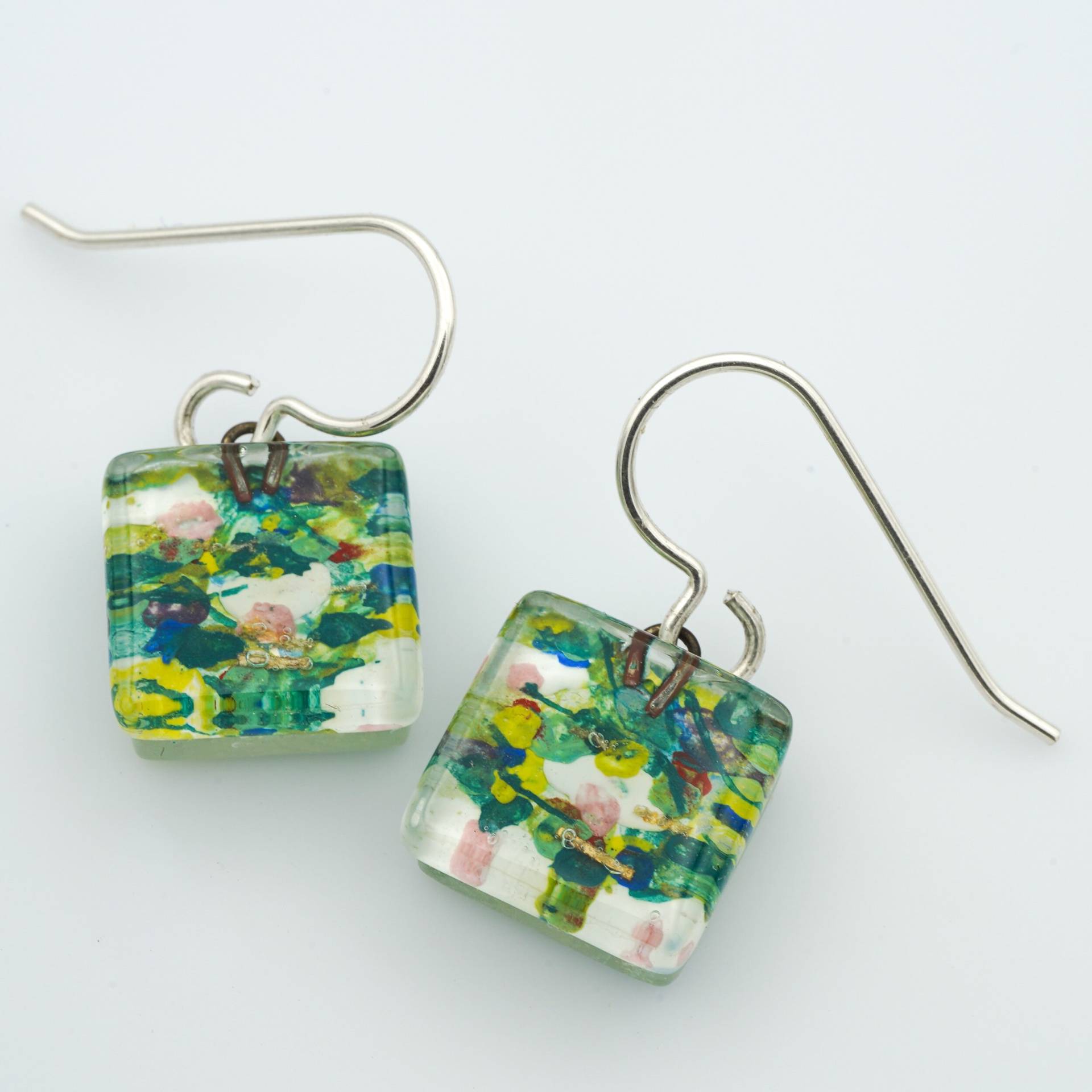 Geschmolzenes Glas Nenuphar Quadrate Grüne Monet Wasserlilien Geschmolzenes Glas Nenuphar Quadrate Grüne Monet Wasserlilien von MomoGlassworks