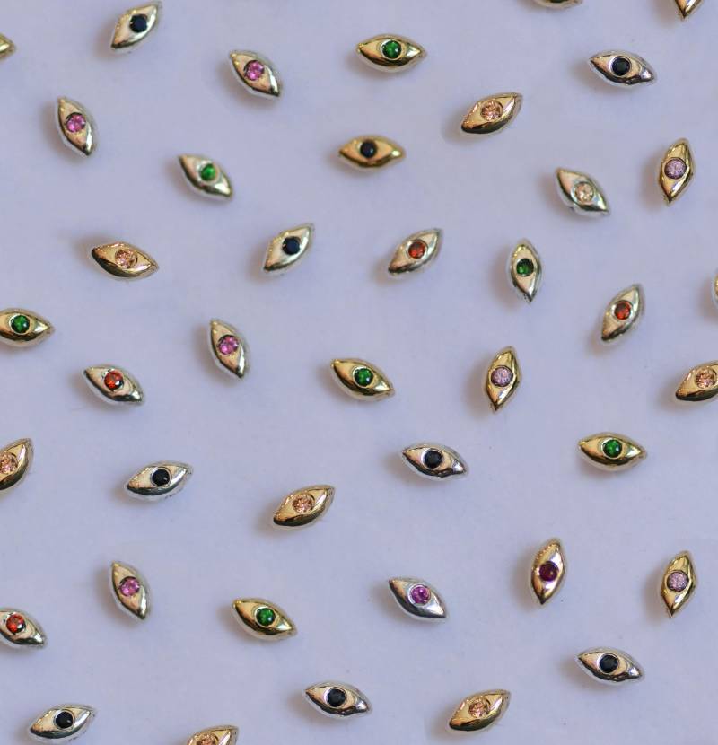 Winziger Edelstein Evil Eye Ohrstecker 585 Gold Oder Silber Winziger Edelstein Evil Eye Ohrstecker 585 Gold Oder Silber von MomoSara
