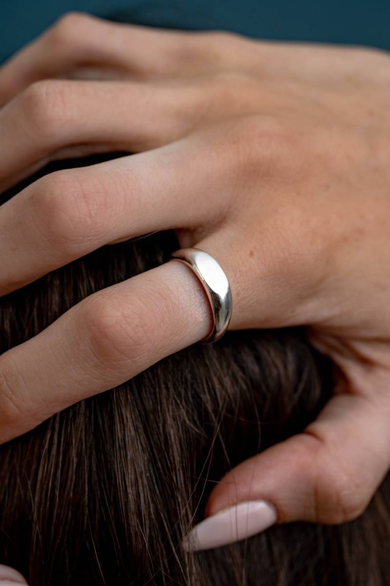 Siegelring, Unisex Unisex-Siegelring, Weißgold 585, Sterling Silber Oval Männerring von MomoSara