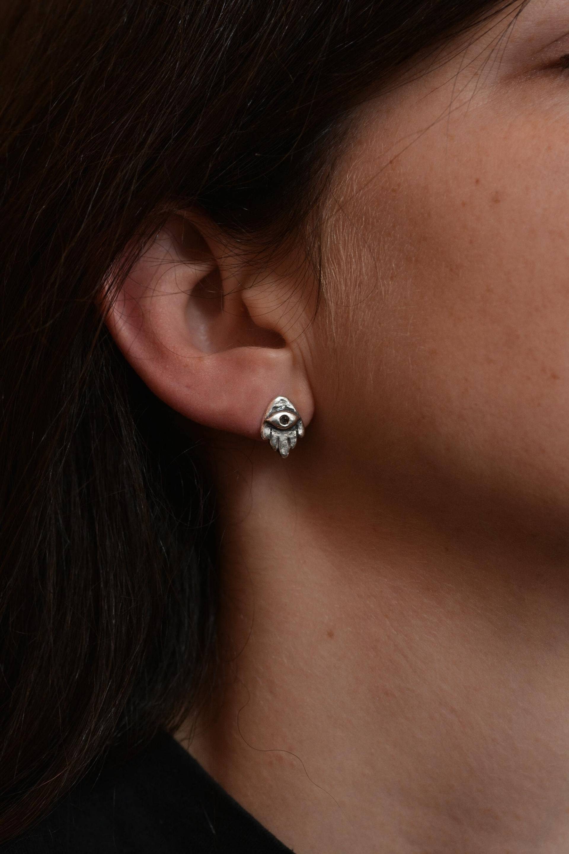 sterling Silber Hamsa Evil Eye Ohrstecker Schutz Schmuck sterling Silber Hamsa Evil Eye Ohrstecker Schutz Schmuck von MomoSara
