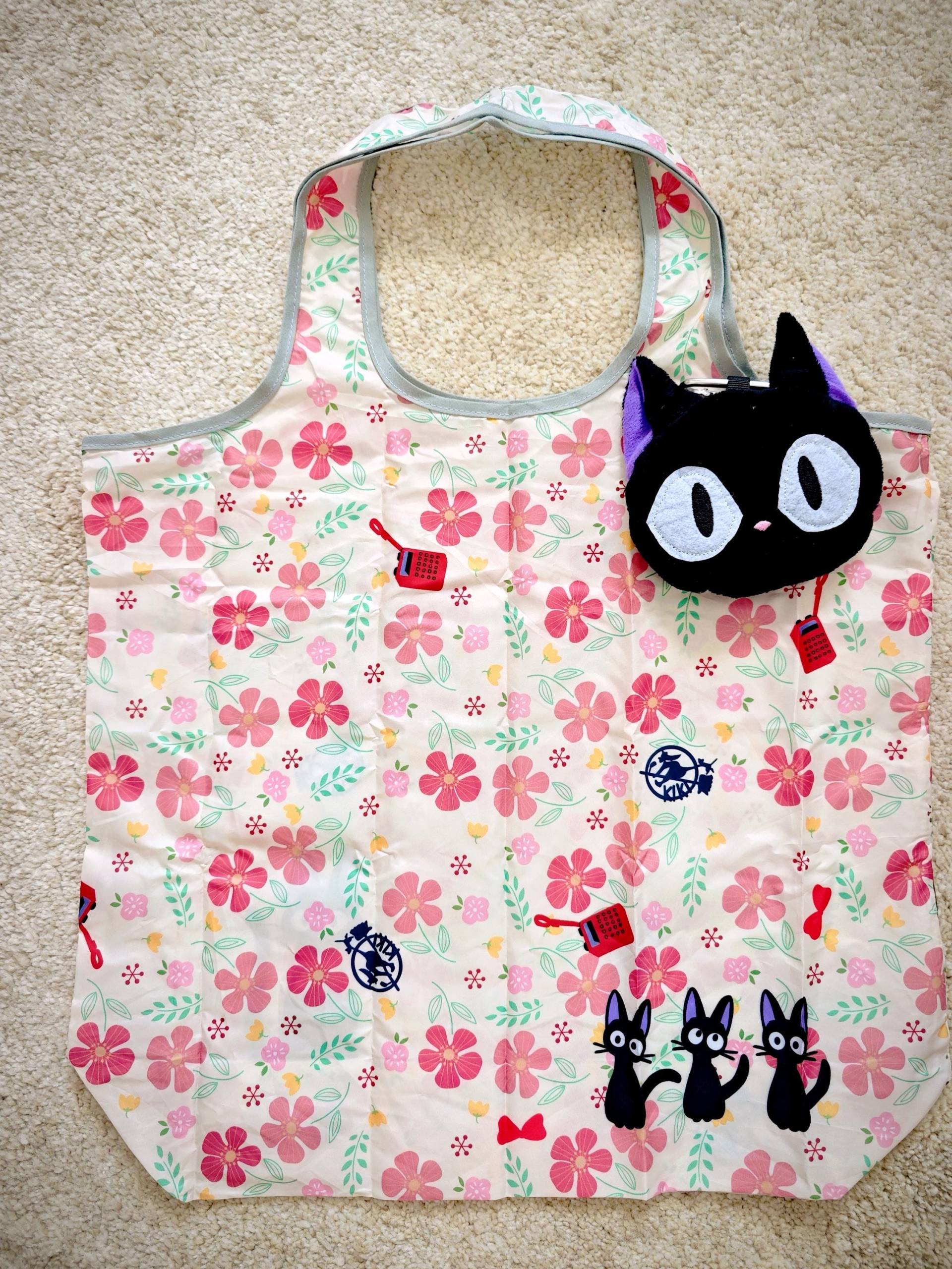 Original Japan Studio Ghibli Foldable Eco Bag Shopper - Kiki's Delivery Service Jiji Cat & Sakura Original Japan Studio Ghibli Foldable Eco Bag Shopper - Kiki's Delivery Service Jiji Cat & Sakura von Momodax