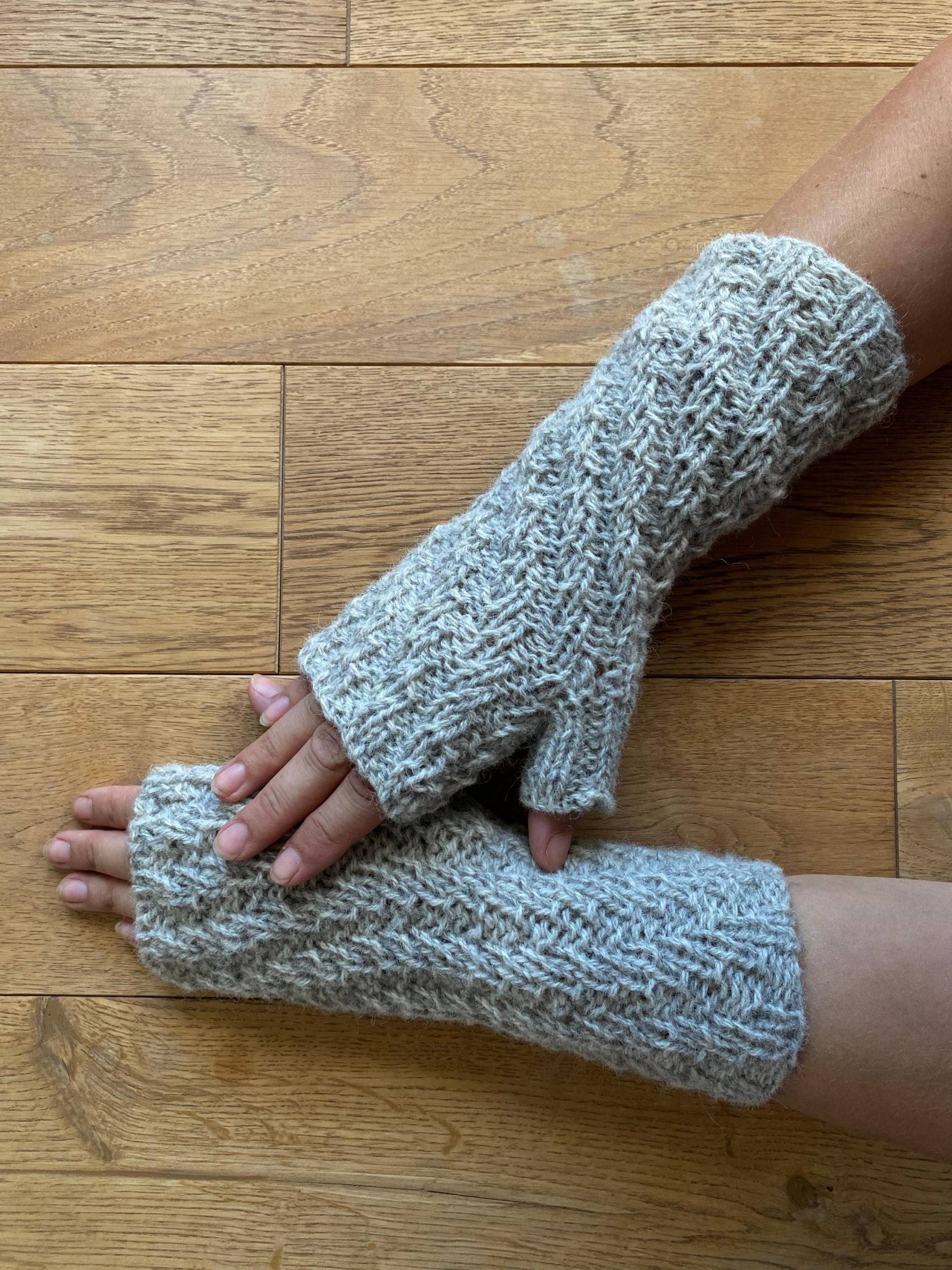 Handgestrickte Handstulpen, Fäustlinge, Handschuhe, Stulpen, Armstulpen Aus Reiner Schafwolle von MomosKreationen