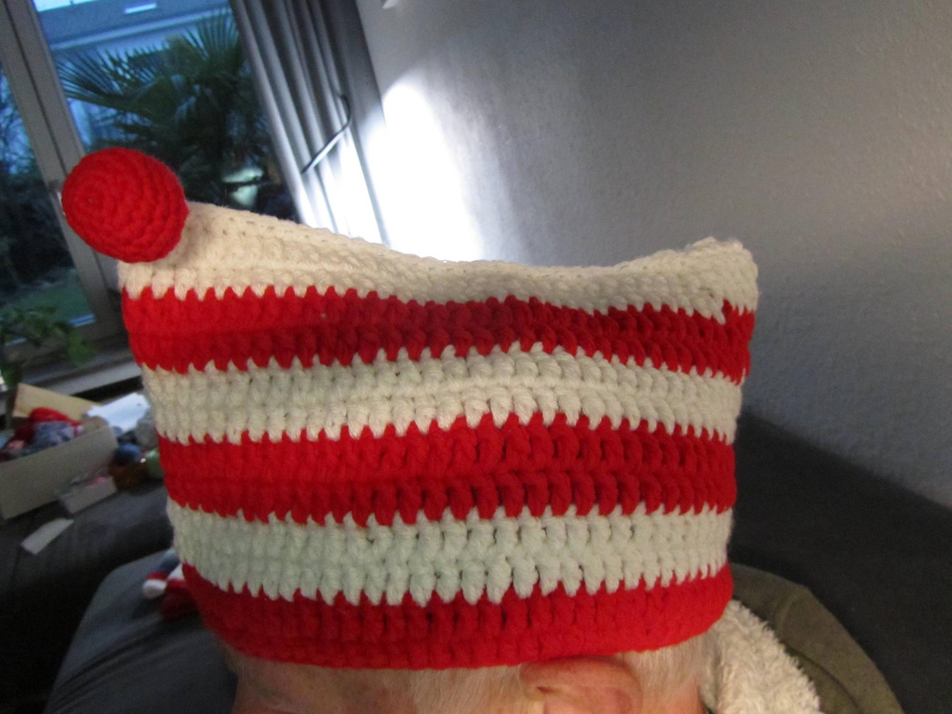 Handgehäkelte Narrenkappe/Schiffchen Karnevalskappe Karnevalsschiffchen Karnevalsmütze Handgehäkelte Narrenkappe/Schiffchen Karnevalskappe Karnevalsschiffchen Karnevalsmütze von MonDoCrafts