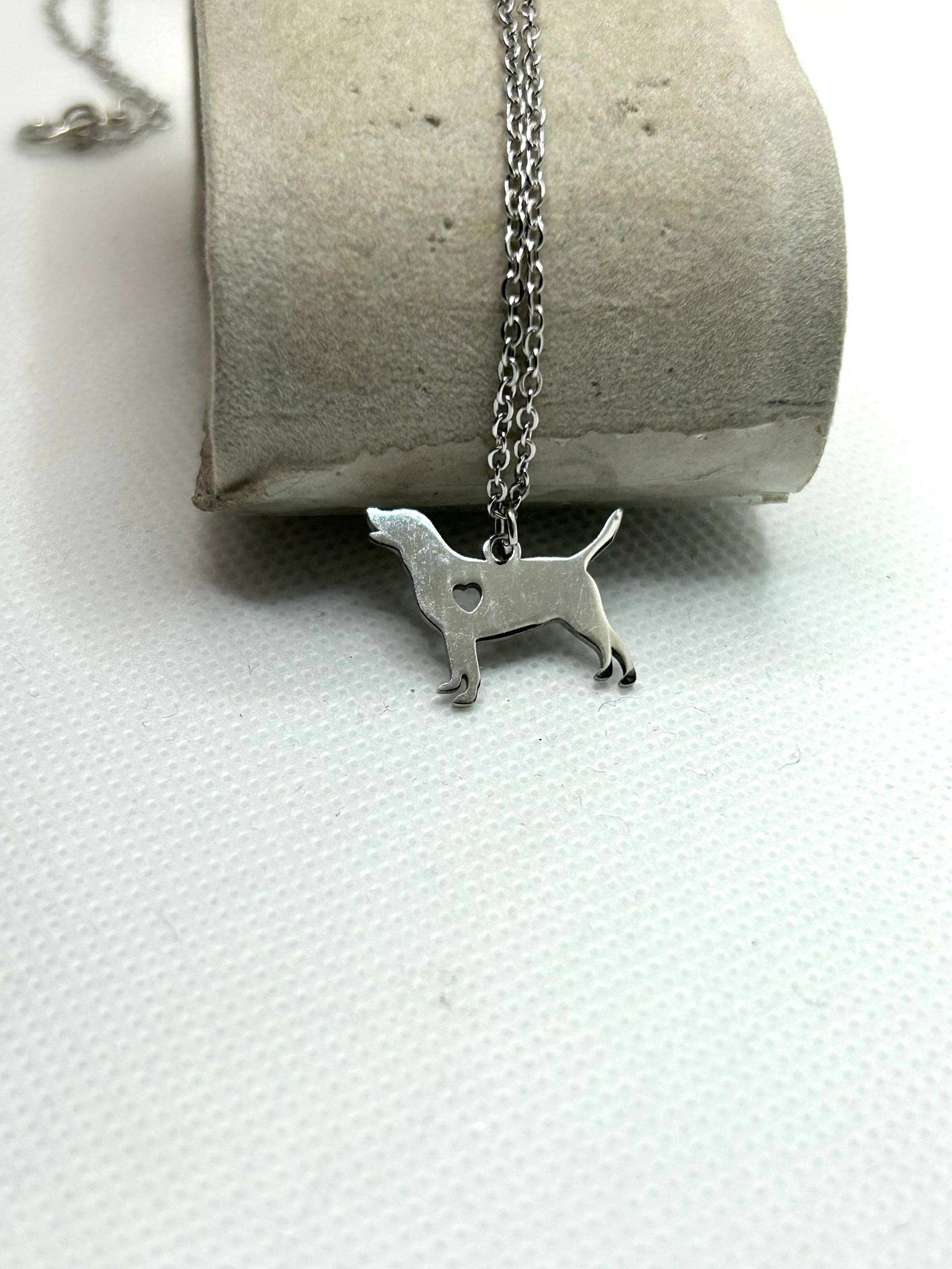 Sale Kette Mit Wunderschönem, Zarten Anhänger Labrador, Beides Aus Edelstahl-Allergikerschmuck Sale Kette Mit Wunderschönem, Zarten Anhänger Labrador, Beides Aus Edelstahl-Allergikerschmuck von Monafaktur