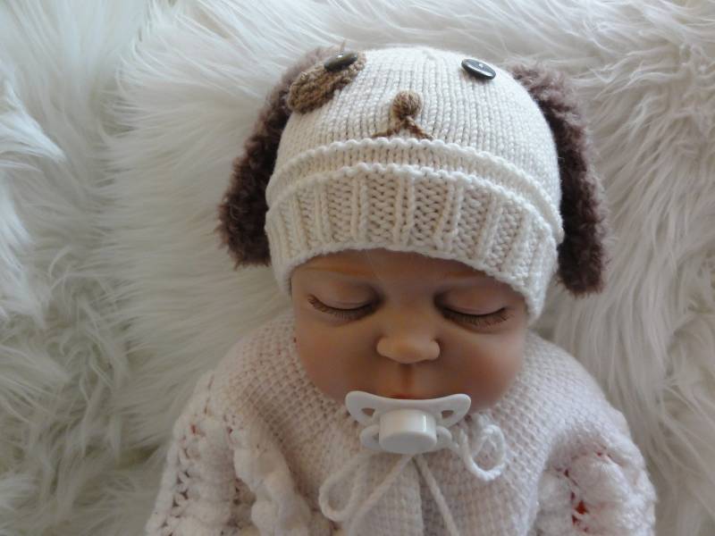 Gestrickte Bäbymütze "Kleines Hund" von Monalisa11Shop