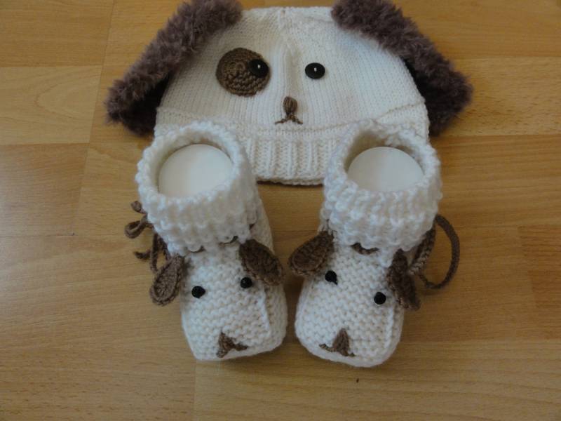 Warme Gestrickte Bäbyschuhe " Kleines Hund"Merinowolle von Monalisa11Shop