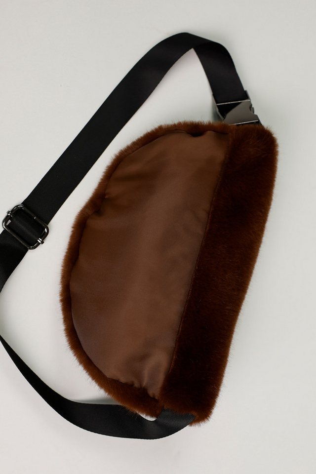 Monari Gürteltasche, Mit größenverstellbarem Gurt von Monari