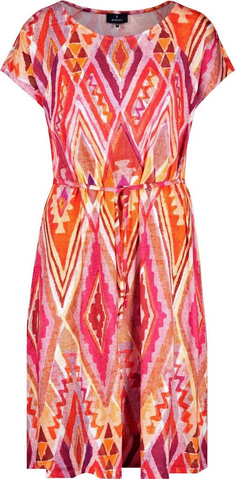 Monari Strandkleid mit Ikatmuster Taillenband für feminine Silhouette von Monari