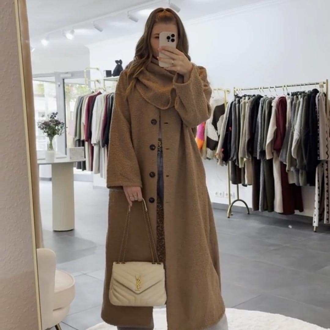 Mantel Kuscheliger Pia Für Damen Mantel, Herbst & Winter Winterjacke, Frauen Mäntel, Langer Mit Integriertem Schal, Jacke von MonasBoutiqueUG