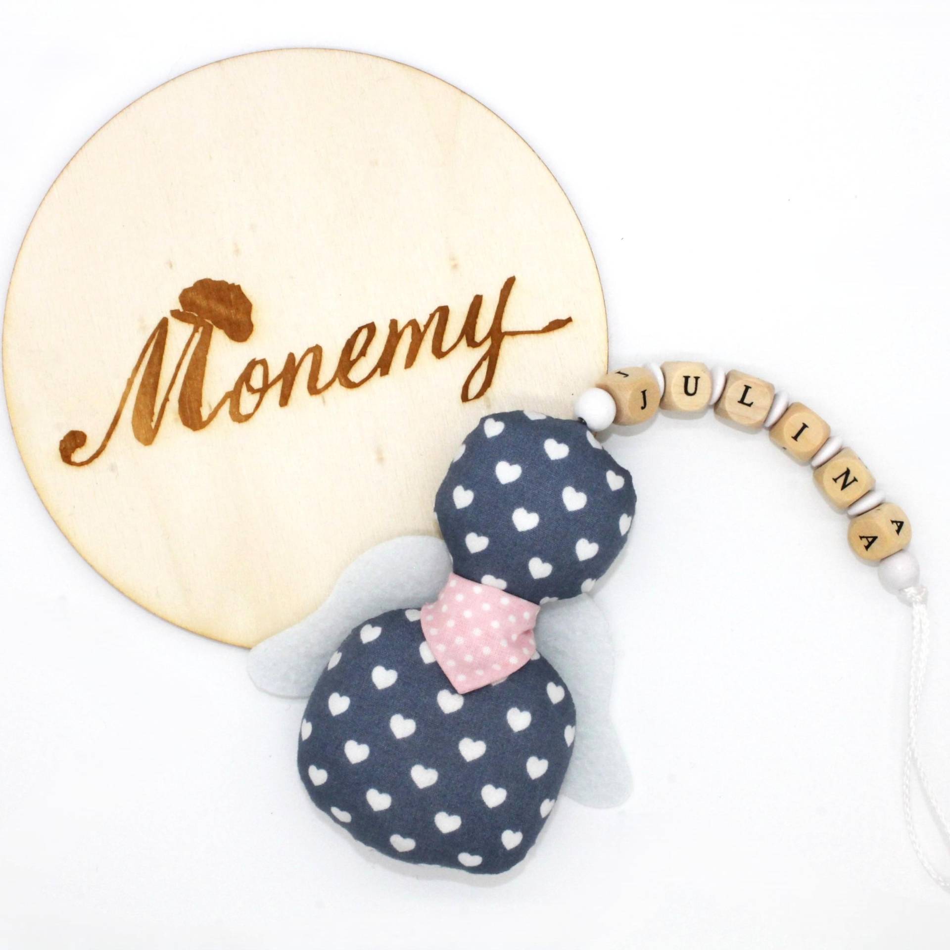 Schutzengel/Glücksbringer Grau Herz Mit Namen Personalisiert Taufe Engel Aus Stoff Geschenk Geburt Schutzengel/Glücksbringer Grau Herz Mit Namen Personalisiert Taufe Engel Aus Stoff Geschenk Geburt von Monemy