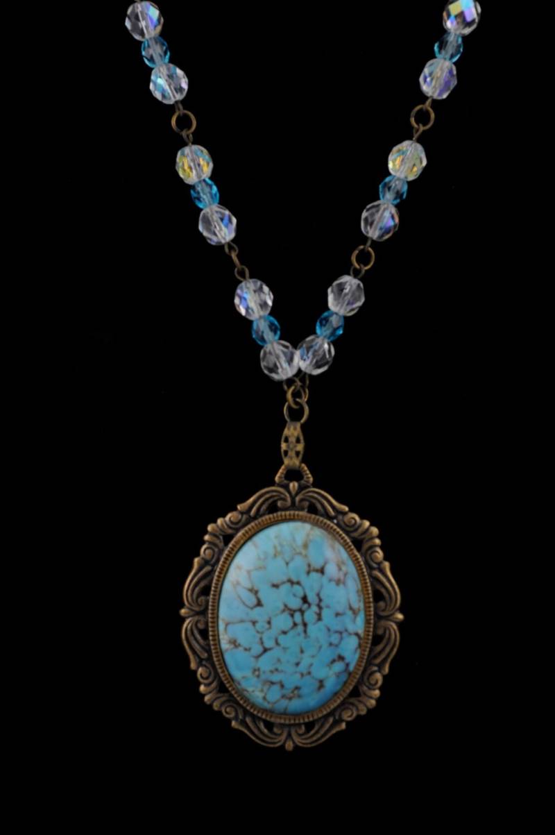 Geätzte Halskette Crystal Cameo Geätzte Halskette Crystal Cameo von MonforteJewelry