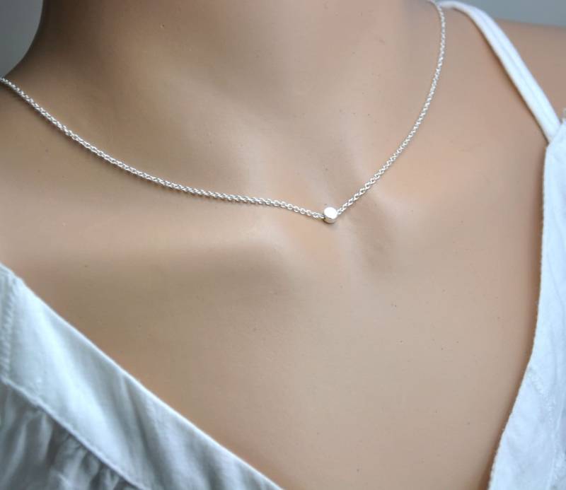 Silber, Dot Kette, Einfache Halskette, Silber Kreis Zierliche Ring-Kette, Winziger Punkt Triple Dot, Gold-Silber-Punkt Silber, Dot Kette, Einfache Halskette, Silber Kreis Zierliche Ring-Kette, Winziger Punkt Triple Dot, Gold-Silber-Punkt von MonicaChicShop