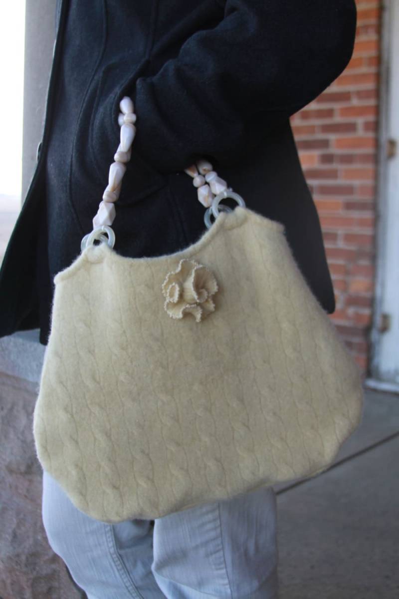 Handtasche, Handgefertigt, Tote, Gelb, Frühling, Wiederverwendung, Recyclen, Upcycle, Tasche, Handtasche von MoniquesFeltUniques