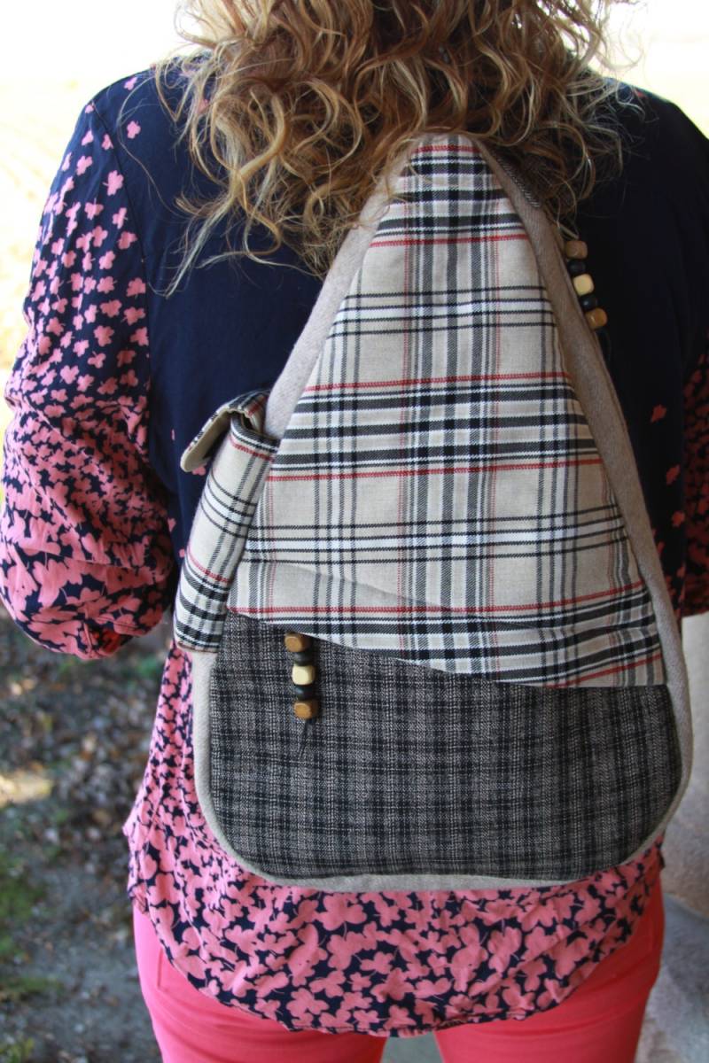 Rucksack, Crossbody, Recyceln, Wiederverwenden, Teardrop, Schulrucksack, Upcycle von MoniquesFeltUniques