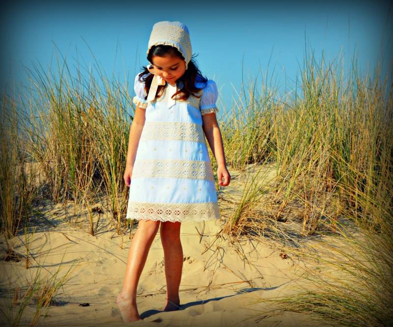 Anais | 1 - 8 Jahre Mädchen.kaiserlicher Batist, Klöppelspitze.entwerfen Sie Ihr Eigenes Outfit.besondere Anais | 1 - 8 Jahre Mädchen.kaiserlicher Batist, Klöppelspitze.entwerfen Sie Ihr Eigenes Outfit.besondere von Moniquesthingsshop