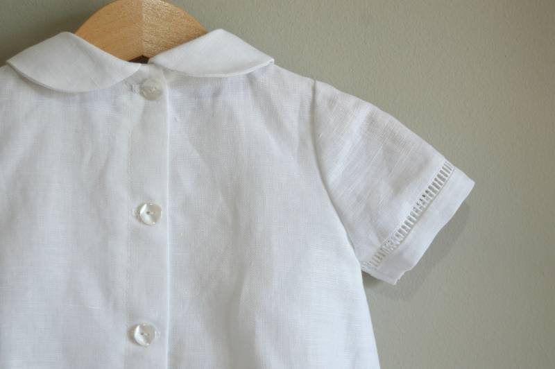 Joan Zeremonie-strampler Baby Und Kind. Leinen Besondere Spitze. Entwerfen Sie Ihr Eigenes Set. Verschiedene Farben. Taufen, Hochzeiten, Partyfeiern von Moniquesthingsshop