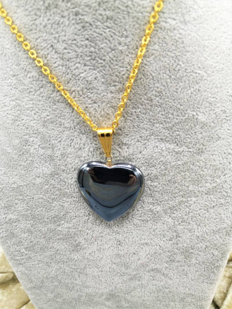 Edelsteinschmuck - Hämatit | Blutsstein Großes Herz 30x30 Mm Gliederkette Vergoldet L 50 cm Muttertag Geburtstag von MonisKunstladen