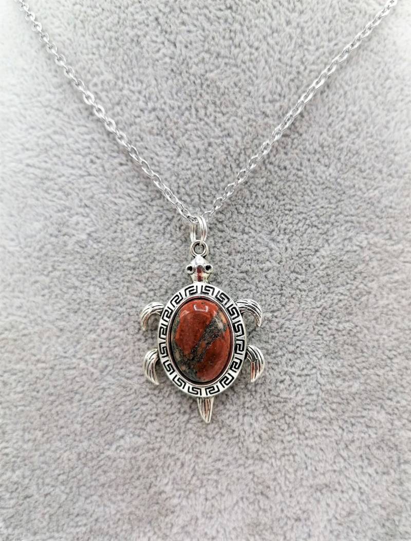 Edelsteinschmuck - Unakit Anhänger Schildkröte Aus Metall 41x27 Mm Stein 13x18 Gliederkette Edelstahl Karabiner Muttertag von MonisKunstladen