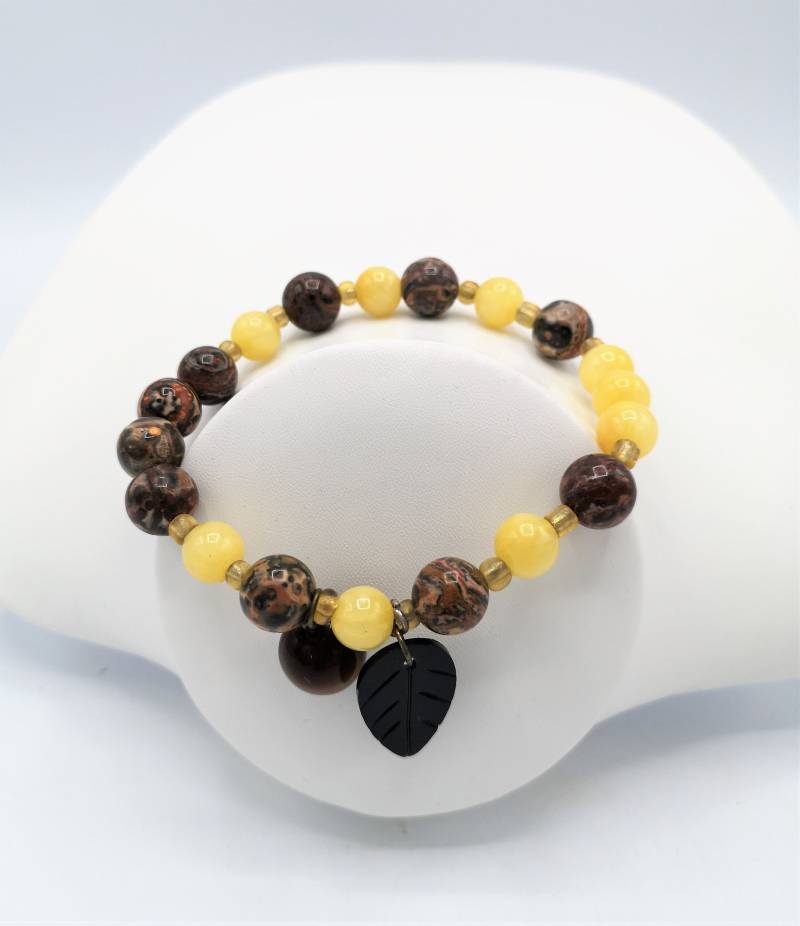 Perlenschmuck Armband Ca. 18 cm Aus Stein Glas Und Roncailles Mit Perle Blattanhänger Muttertag Geburtstag Birthday von MonisKunstladen