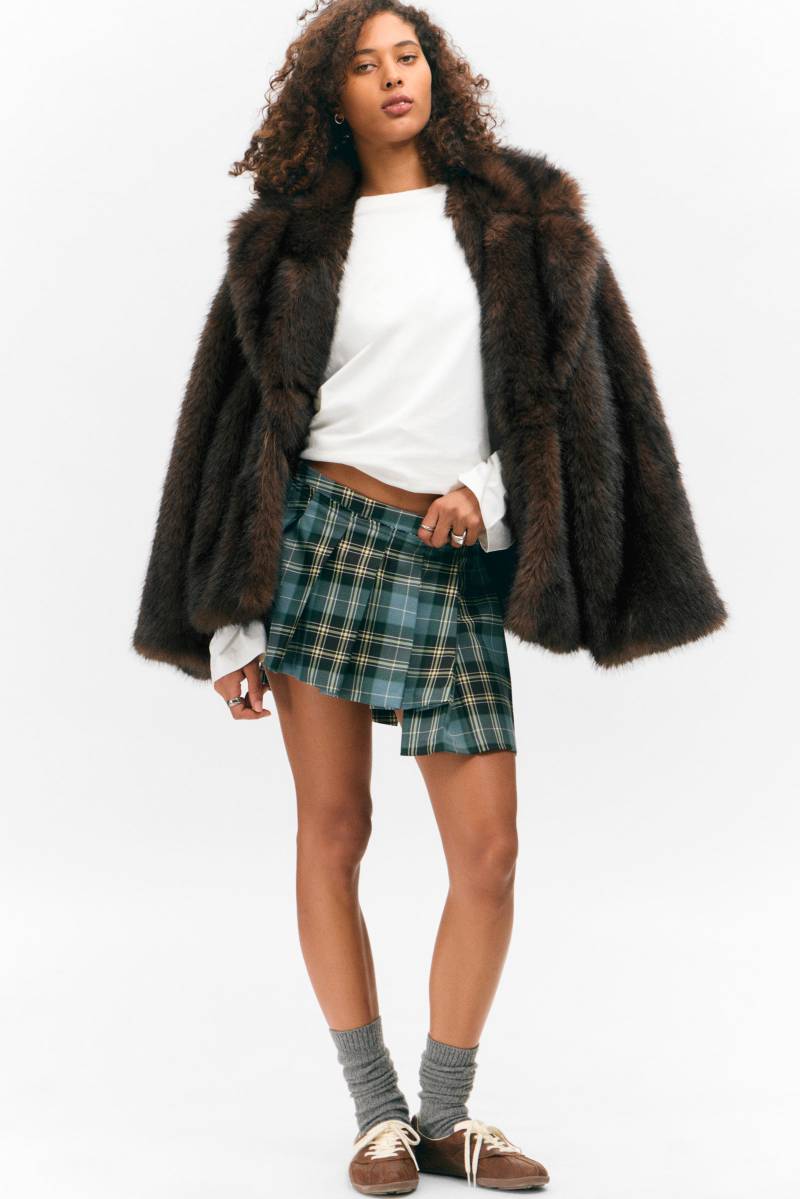 Asymmetric Pleated Wrap Mini Skirt von Monki