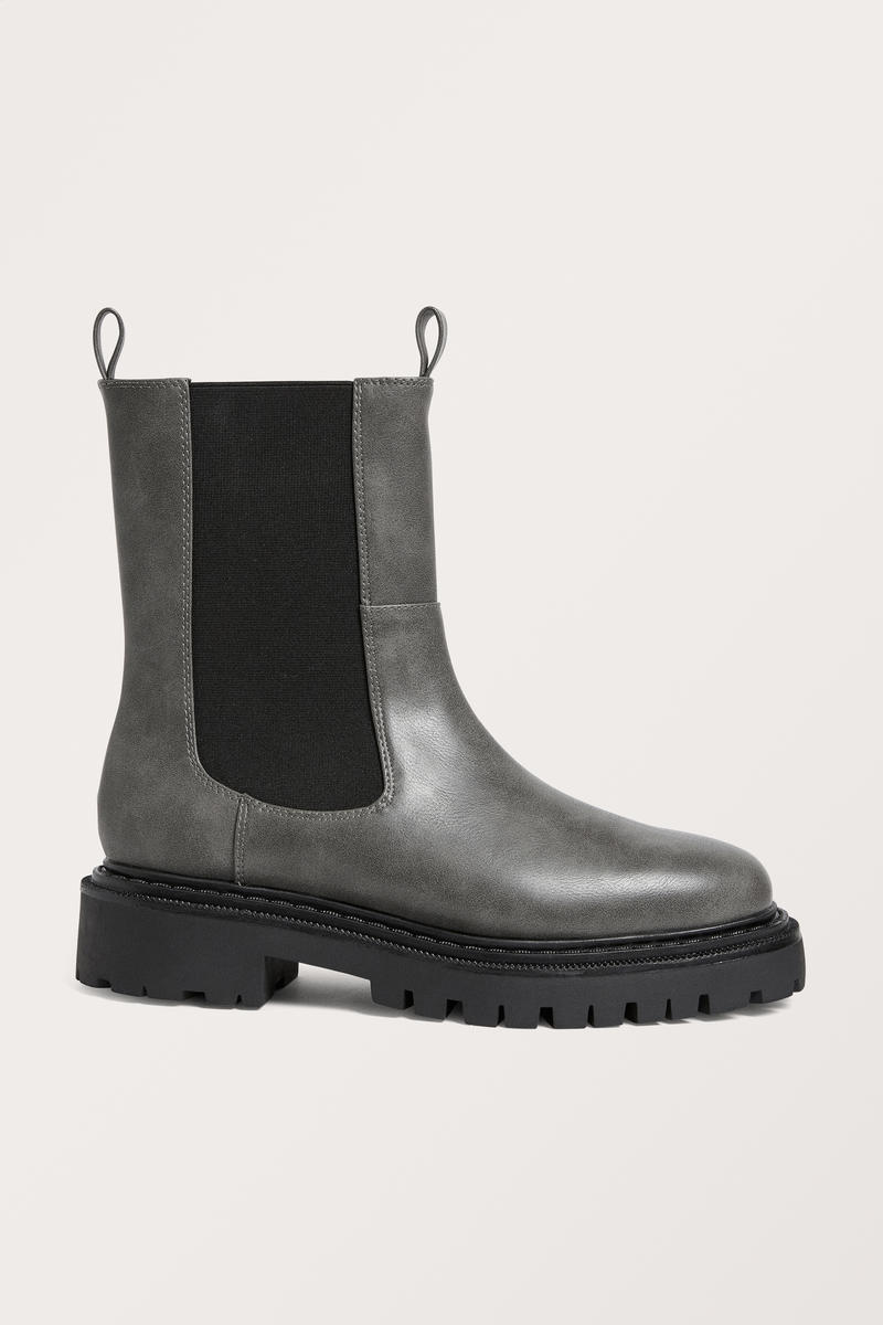 Chelsea-Boots Ohne Verschluss - Grau von Monki