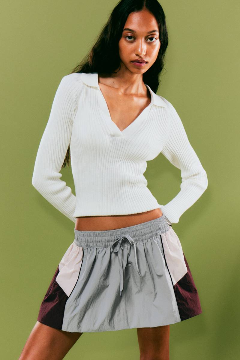 Colourblock A-line Nylon Mini Skirt von Monki