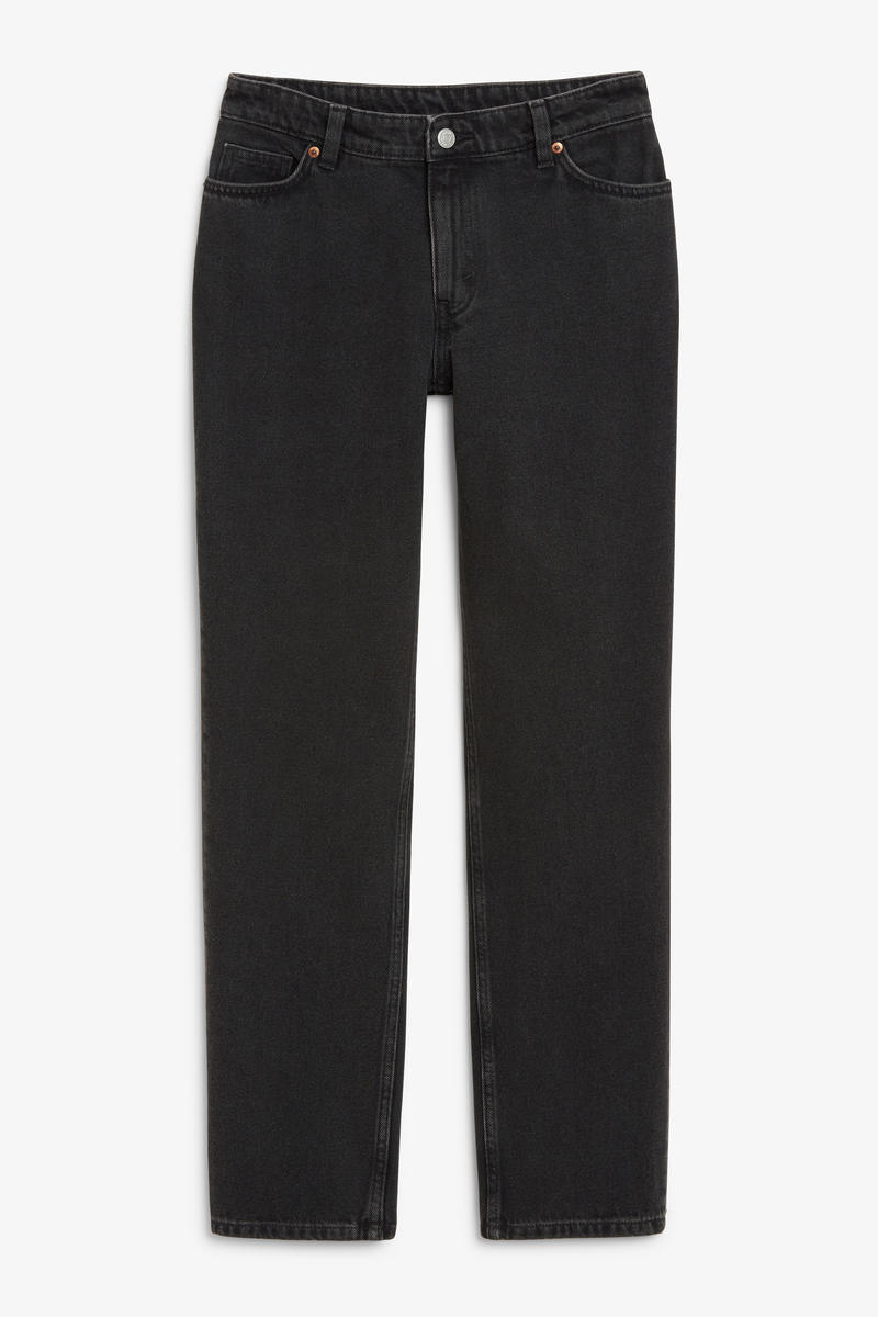 Gerade Jeans Monokomi Mit Mittelhohem Bund - Schwarz von Monki