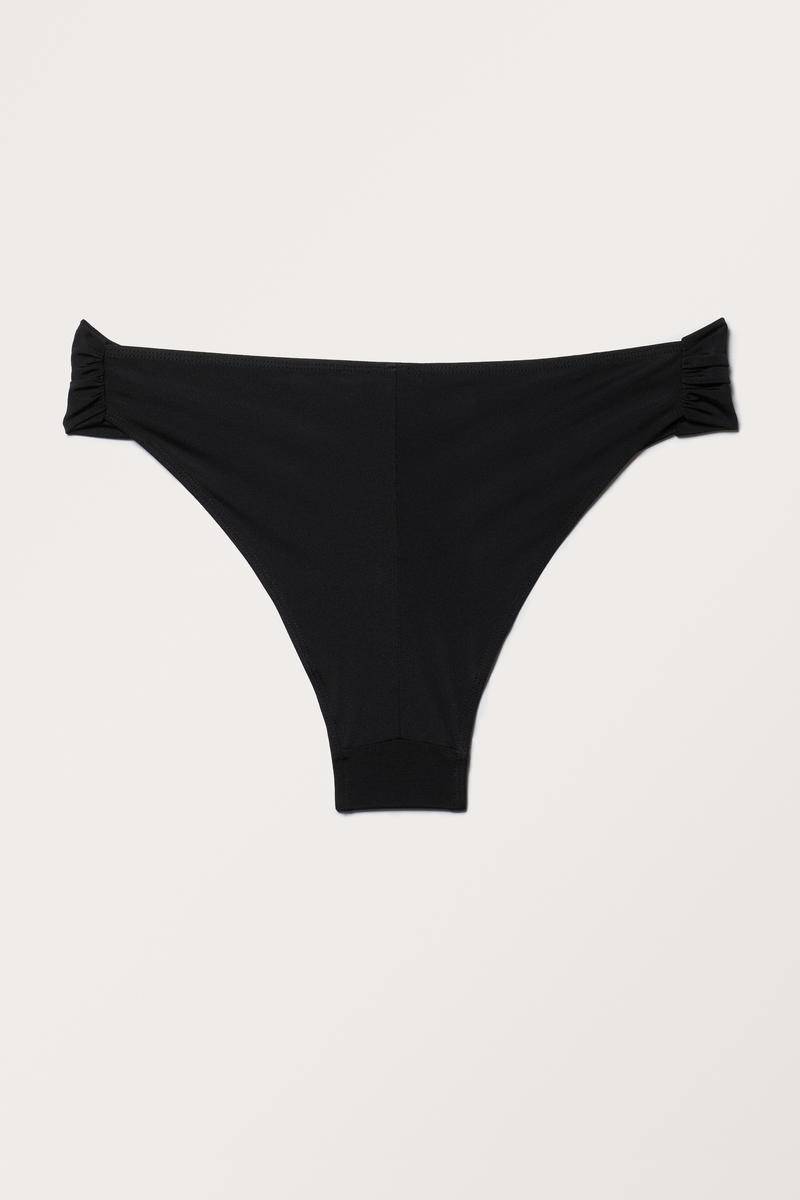 Geraffter Bikinislip Mit Niedriger Taille - Schwarz von Monki