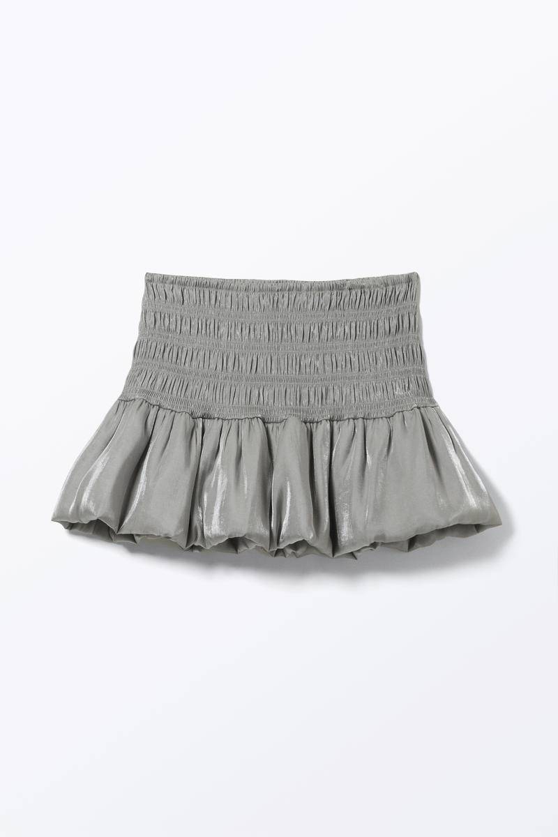 Gesmokter Mini-Ballonrock - Grau von Monki