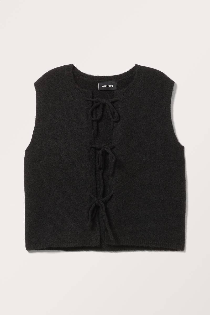 Gestrickte Weste Mit Bindeverschluss - Schwarz von Monki