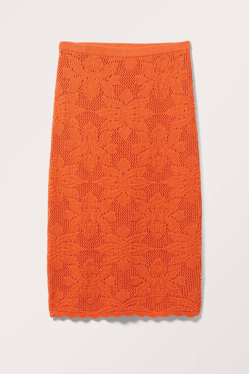 Gestrickter Midi-Bleistiftrock - Orange von Monki